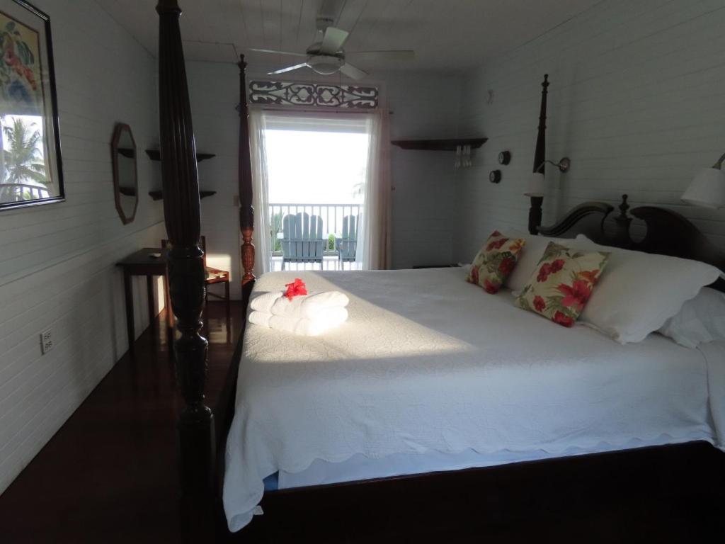 Sand Dollar Beach Bed & Breakfast Bocas del Toro Exterior photo
