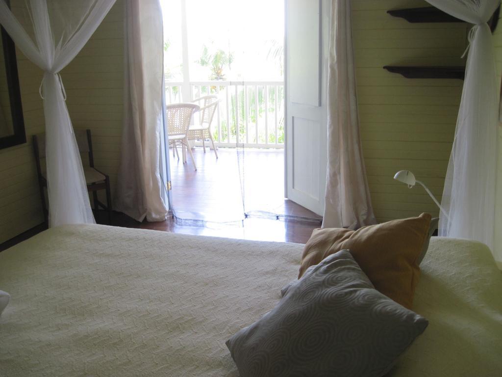 Sand Dollar Beach Bed & Breakfast Bocas del Toro Room photo